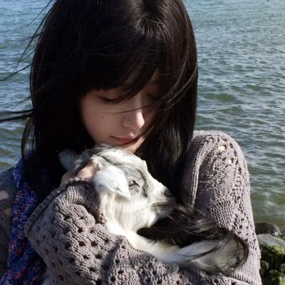 黑珍珠艾曼妞
